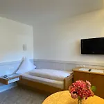 Haus Seehang 住宿加早餐酒店