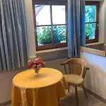 Haus Seehang 住宿加早餐酒店