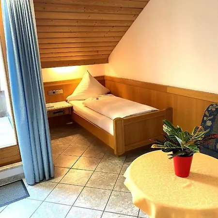 Frühstückspension Haus Seehang 3*